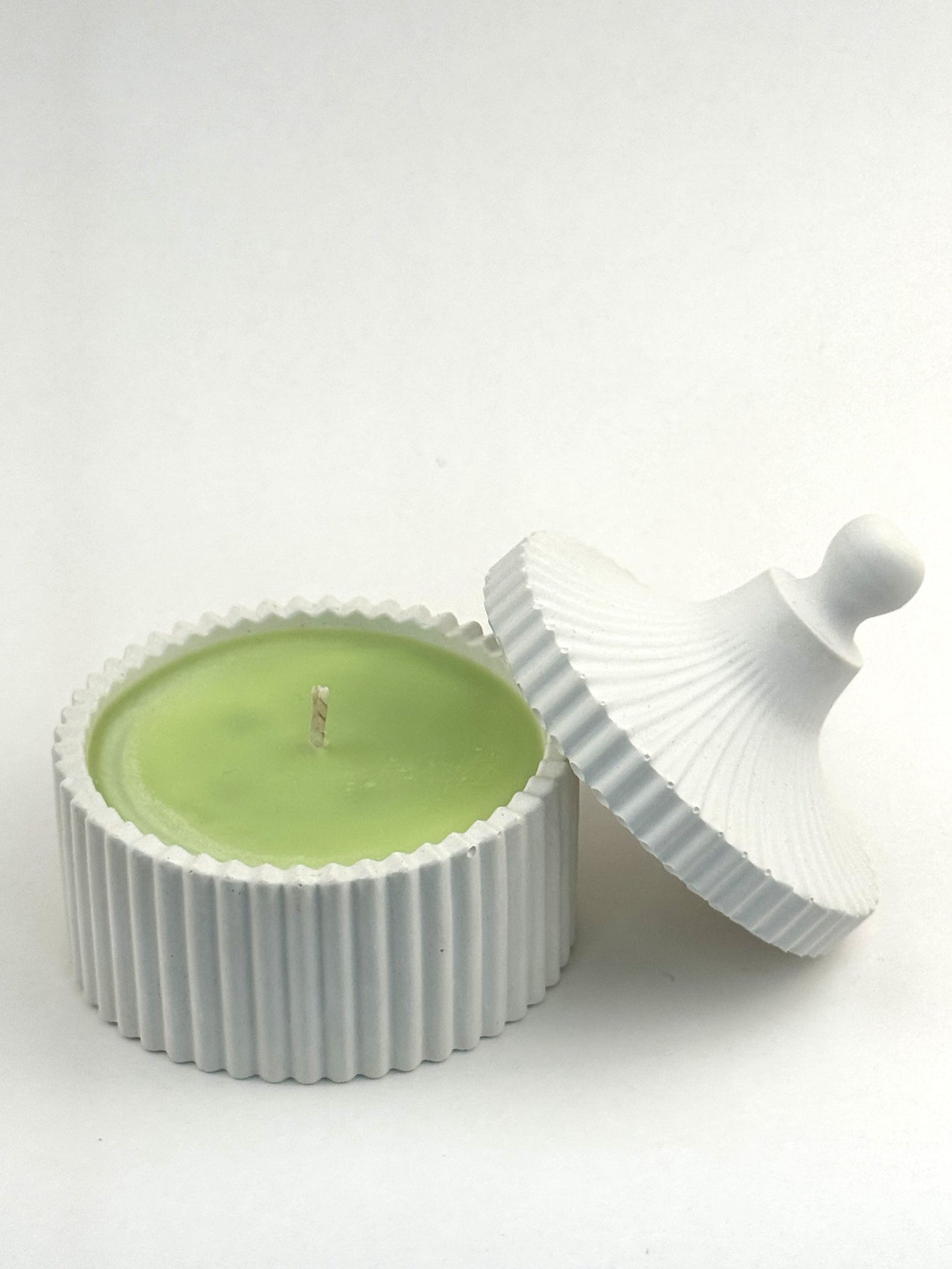 Lemongrass Verbena — Hand-Cast Ribbed Jar Soy Candle with honeydew wax