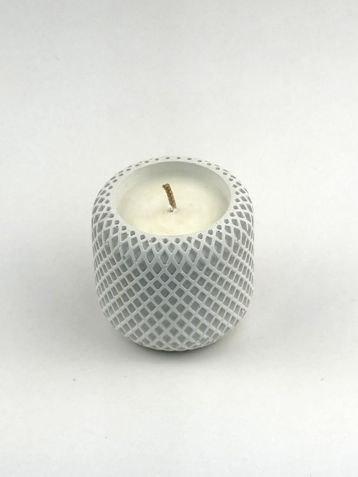Natural Soy — Hand-Cast Scaled Jar Unscented Candle with natural beige wax