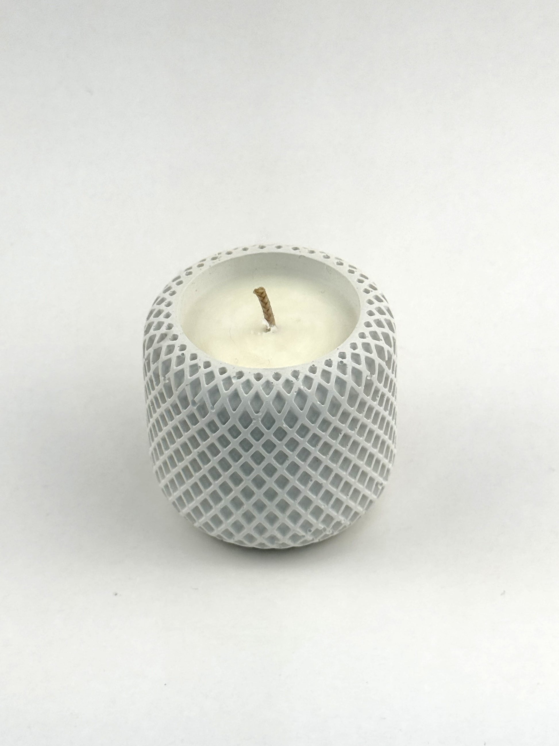 Natural Soy — Hand-Cast Scaled Jar Unscented Candle with natural beige wax