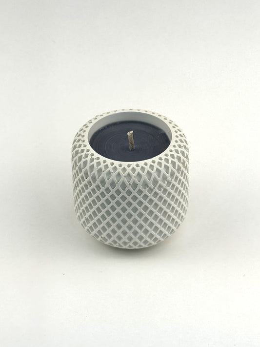 Sandalwood Amber — Hand-Cast Scaled Jar Soy Candle with black wax