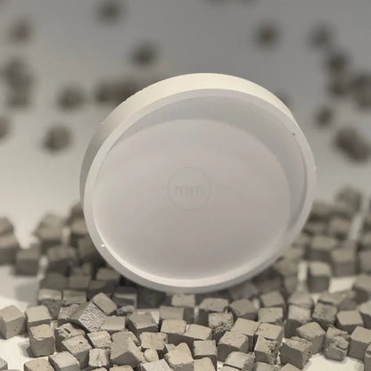 Minimalist circular plaster stand for small objects